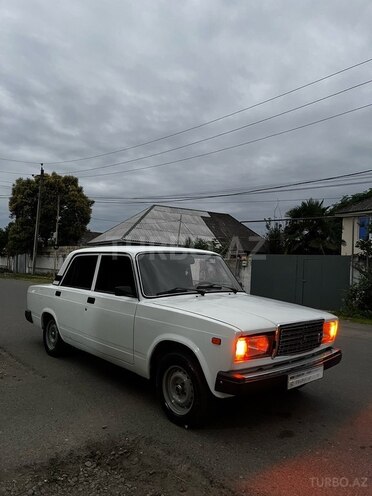 LADA (VAZ) 2107 2005, 154,000 km - 1.6 l - Astara