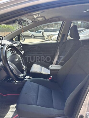 Toyota Aqua 2017, 195,000 km - 1.5 л - Bakı