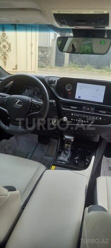 Lexus ES 300h 2025, 13,358 km - 2.5 l - Bakı