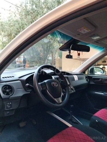 Toyota Corolla Fielder 2016, 215,560 km - 1.5 л - Bakı
