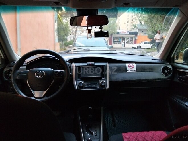 Toyota Corolla Fielder 2016, 215,560 km - 1.5 л - Bakı
