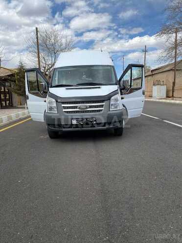 Ford Transit 2013, 561,000 km - 2.4 l - Naxçıvan