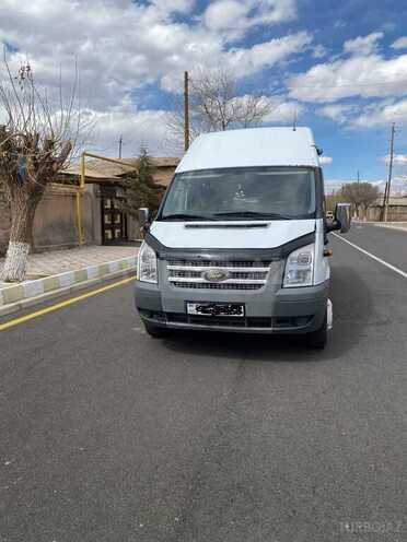 Ford Transit 2013, 561,000 km - 2.4 l - Naxçıvan