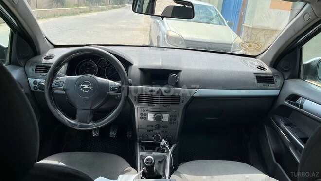 Opel Astra 2006, 400,000 km - 1.3 l - Bakı