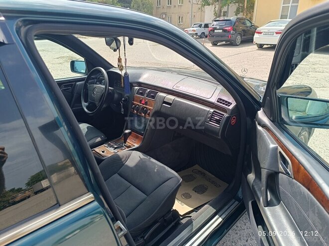Mercedes E 230 1996, 476,093 km - 2.3 л - Bakı