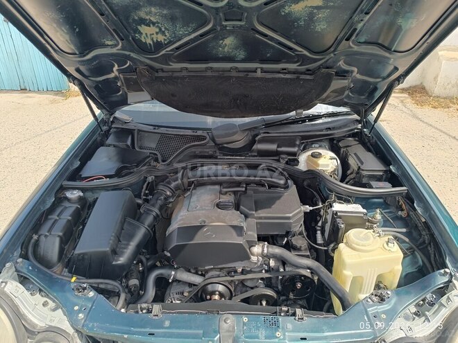 Mercedes E 230 1996, 476,093 km - 2.3 л - Bakı