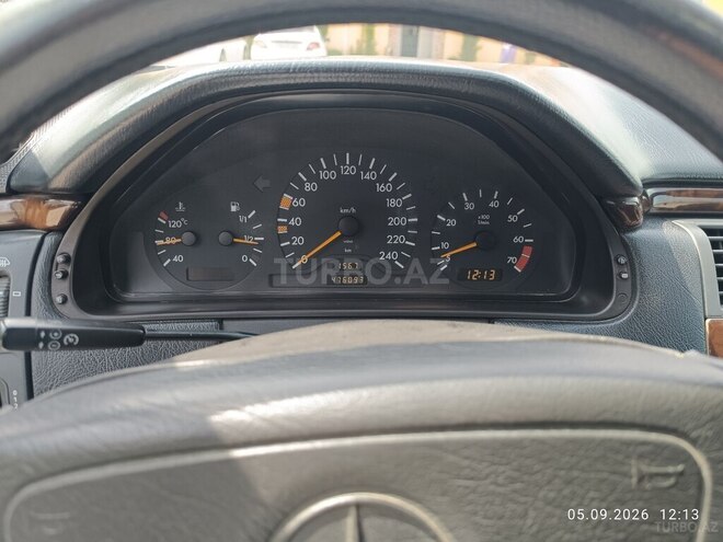 Mercedes E 230 1996, 476,093 km - 2.3 л - Bakı