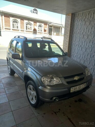 Chevrolet Niva 2014, 60,000 km - 1.7 l - Lerik