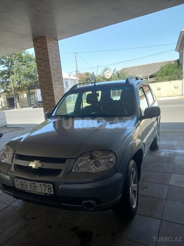 Chevrolet Niva 2014, 60,000 km - 1.7 l - Lerik
