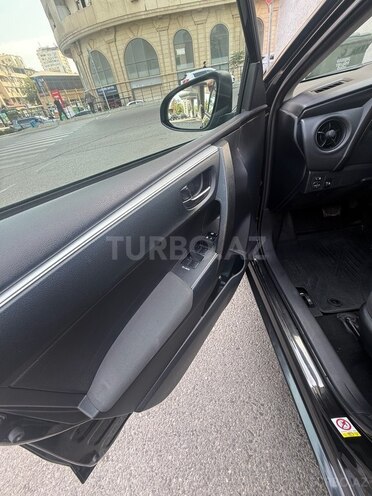 Toyota Corolla 2018, 159,000 km - 1.5 l - Bakı