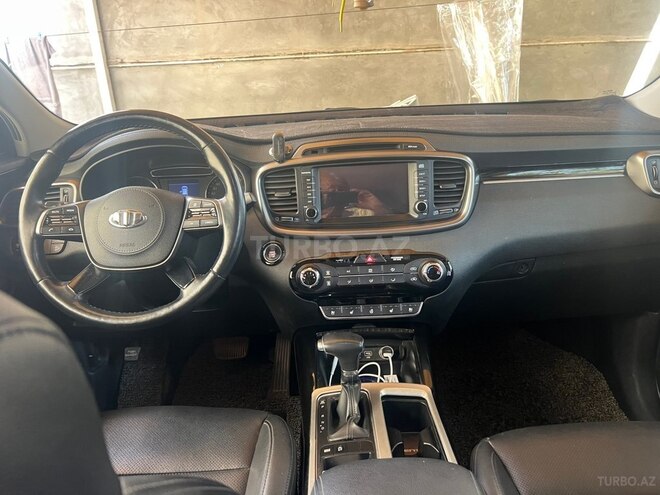 Kia Sorento 2018, 176,261 km - 2.0 л - Şəmkir