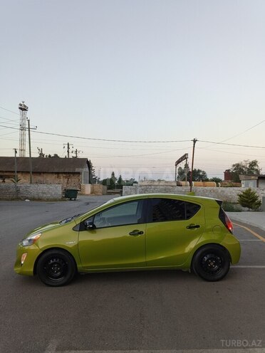Toyota Prius C 2015, 300,000 km - 1.5 л - Xaçmaz