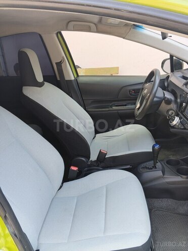 Toyota Prius C 2015, 300,000 km - 1.5 л - Xaçmaz