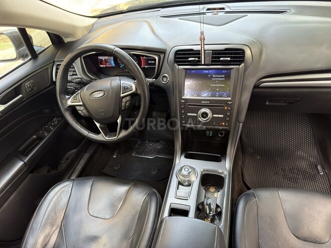 Ford Fusion (North America) 2019, 150,000 km - 2.0 l - Bakı
