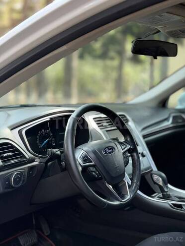 Ford Fusion (North America) 2015, 197,000 km - 1.5 л - Sumqayıt