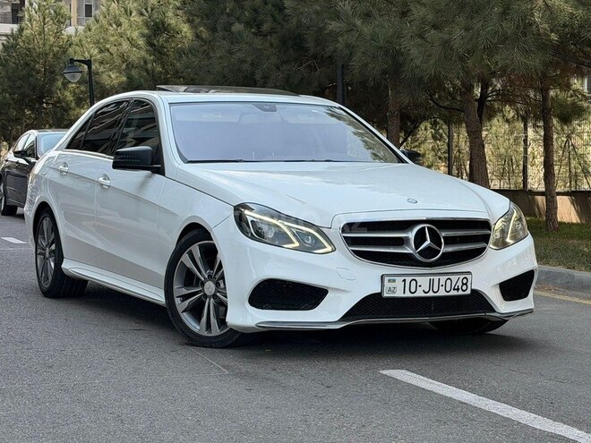 Mercedes E 300 2015, 212,700 km - 3.5 l - Bakı