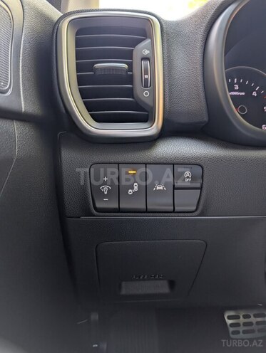 Kia Sportage 2019, 124,449 km - 2.0 l - Bakı