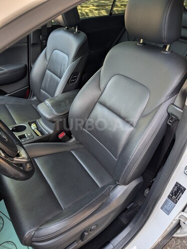 Kia Sportage 2019, 124,449 km - 2.0 l - Bakı