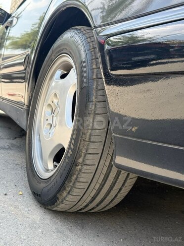 Mercedes E 200 1997, 470,000 km - 2.0 l - Lənkəran