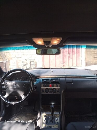 Mercedes E 230 1998, 350,000 km - 2.3 l - Sumqayıt