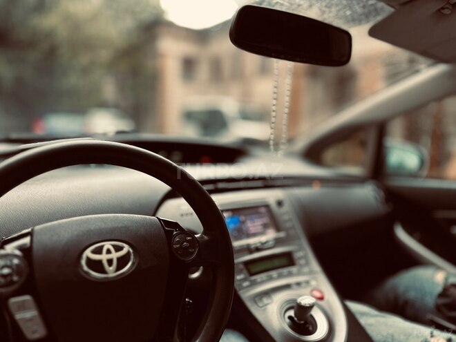 Toyota Prius 2011, 381,415 km - 1.8 l - Bakı