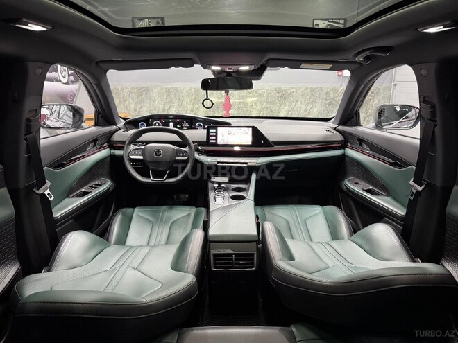 Changan  2025, 38,000 km - 1.5 l - Bakı