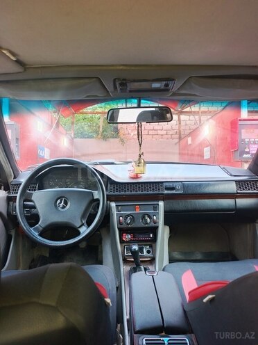Mercedes 230 E 1988, 480,785 km - 2.3 л - Gəncə
