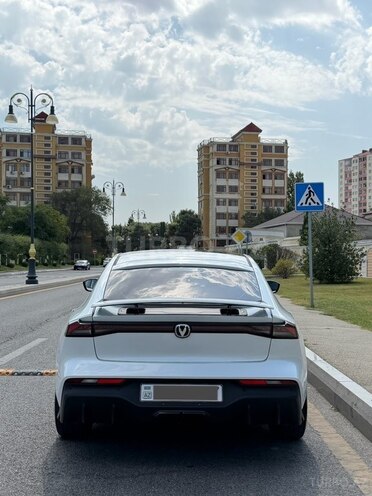 Changan  2024, 41,000 km - 1.5 l - Bakı