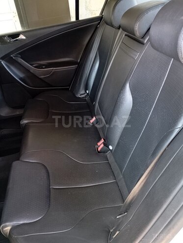 Volkswagen Passat 2006, 200,000 km - 2.0 l - İsmayıllı
