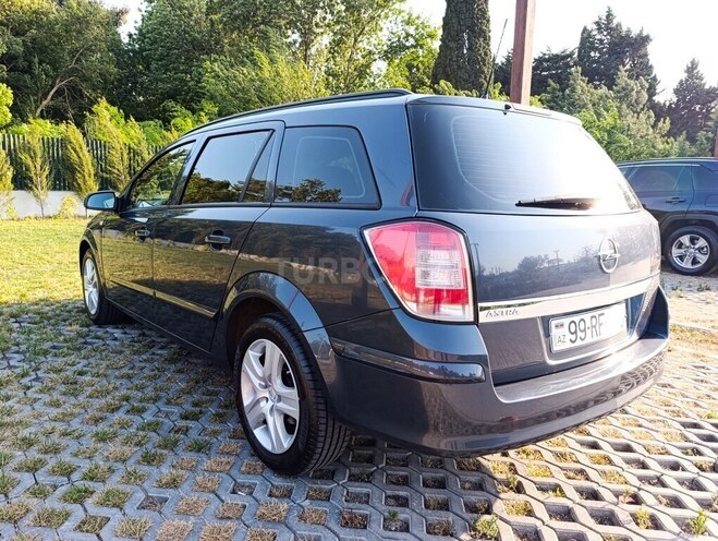 Opel Astra 2007, 176,000 km - 1.4 l - Gəncə