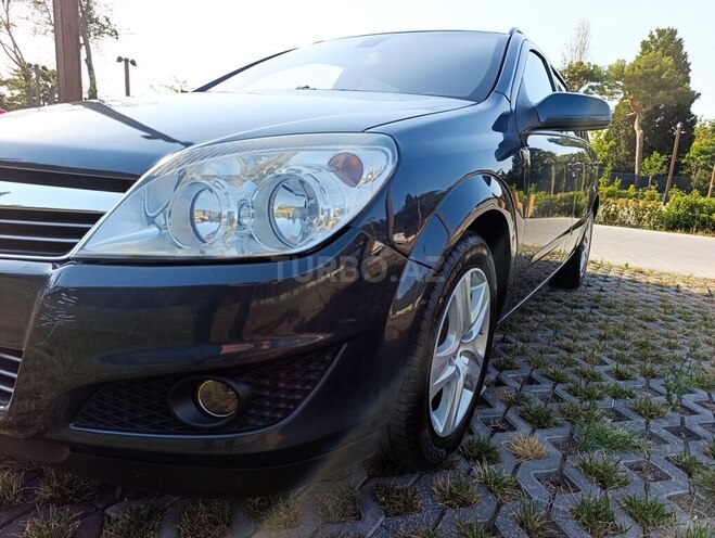 Opel Astra 2007, 176,000 km - 1.4 l - Gəncə