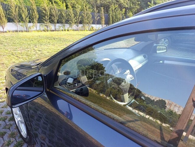 Opel Astra 2007, 176,000 km - 1.4 l - Gəncə