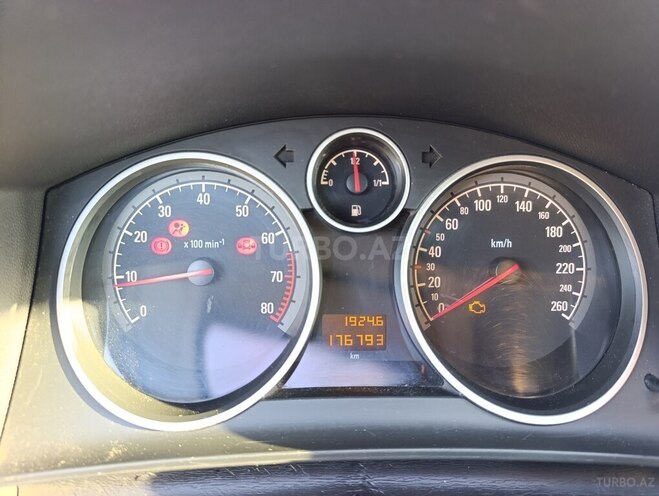 Opel Astra 2007, 176,000 km - 1.4 l - Gəncə
