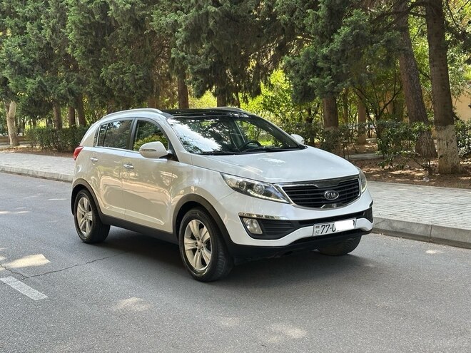 Kia Sportage 2011, 220,000 km - 2.0 l - Bakı