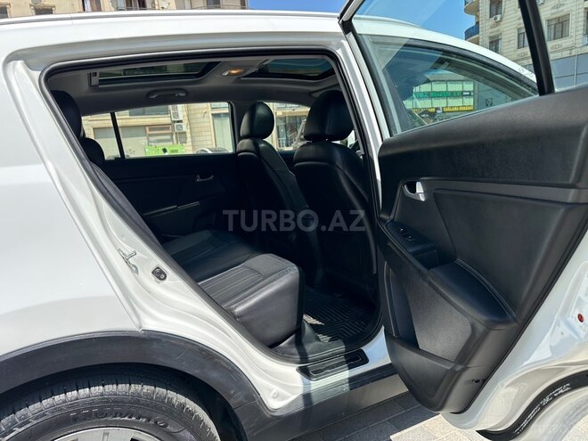 Kia Sportage 2011, 220,000 km - 2.0 l - Bakı