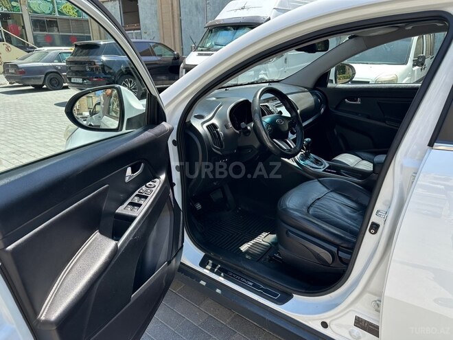 Kia Sportage 2011, 220,000 km - 2.0 l - Bakı