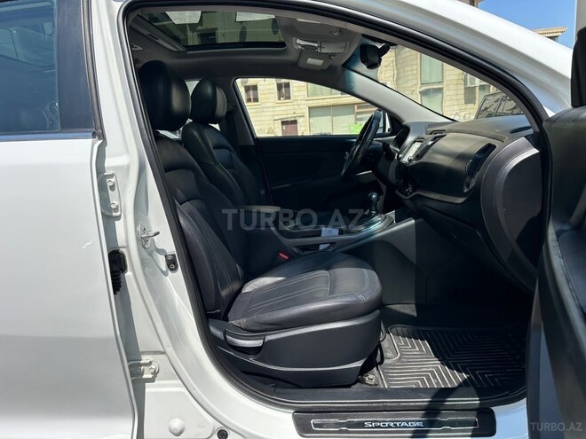Kia Sportage 2011, 220,000 km - 2.0 l - Bakı
