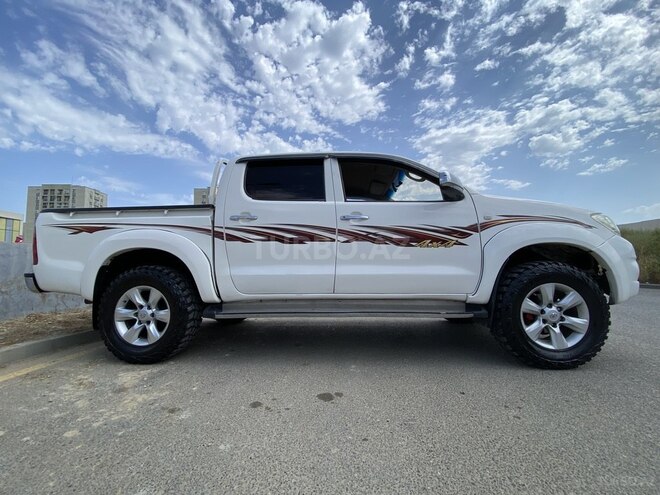 Toyota Hilux 2006, 500,000 km - 2.5 л - Bakı