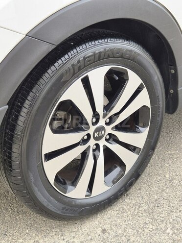 Kia Sportage 2013, 230,000 km - 2.4 л - Sumqayıt
