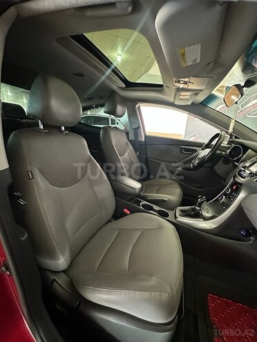 Hyundai Elantra 2015, 223,699 km - 2.0 l - Bakı
