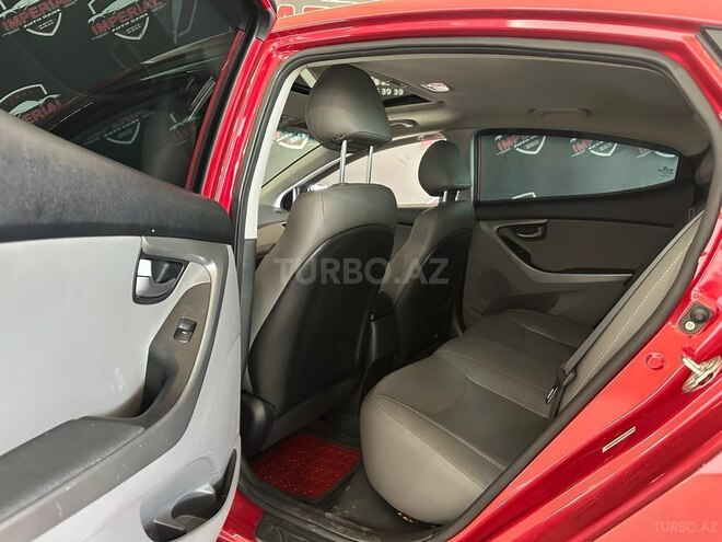 Hyundai Elantra 2015, 223,699 km - 2.0 l - Bakı