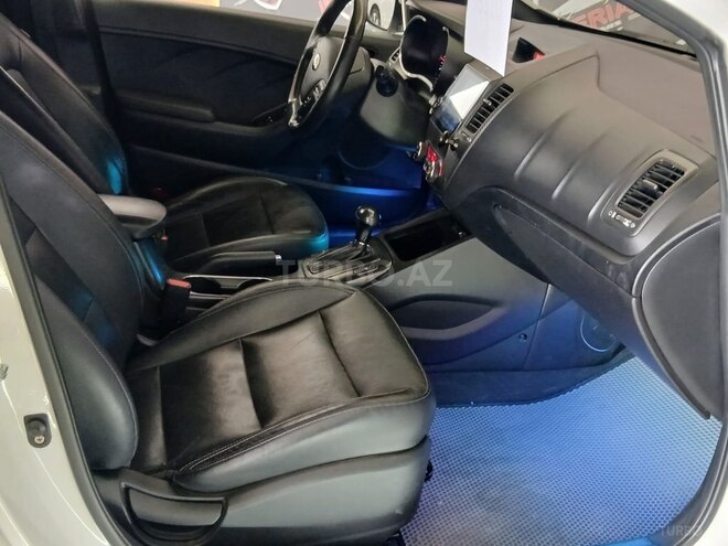 Kia K3 2014, 177,000 km - 1.6 l - Bakı