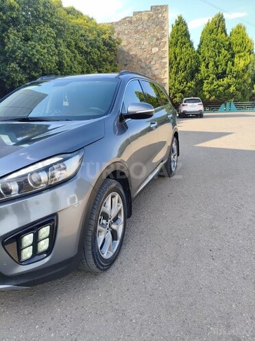 Kia Sorento 2015, 296,000 km - 2.0 л - Qazax