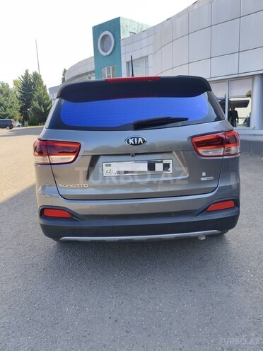 Kia Sorento 2015, 296,000 km - 2.0 л - Qazax