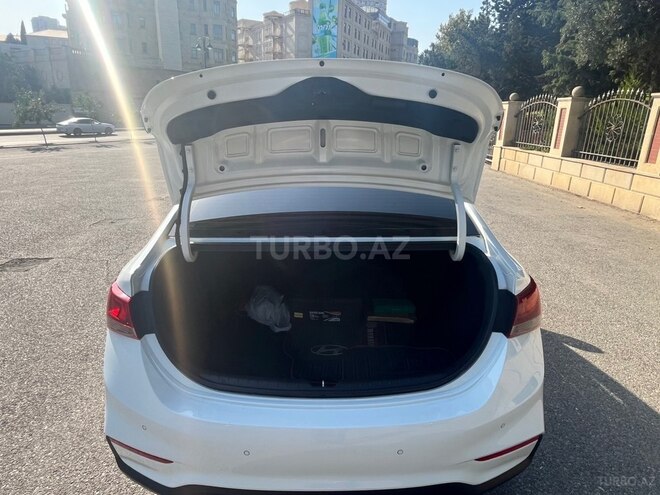 Hyundai Accent 2018, 213,500 km - 1.6 l - Bakı