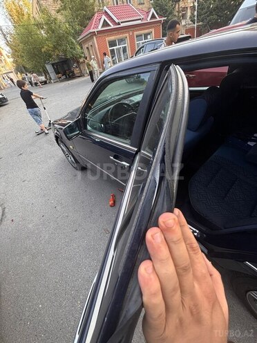 Mercedes C 220 1994, 478,000 km - 2.2 l - Sumqayıt