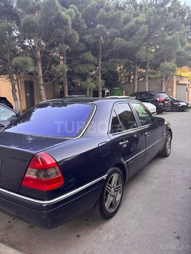 Mercedes C 220 1994, 478,000 km - 2.2 l - Sumqayıt