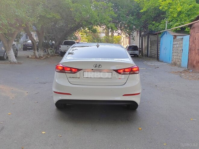 Hyundai Avante 2016, 199,900 km - 1.6 l - Bakı