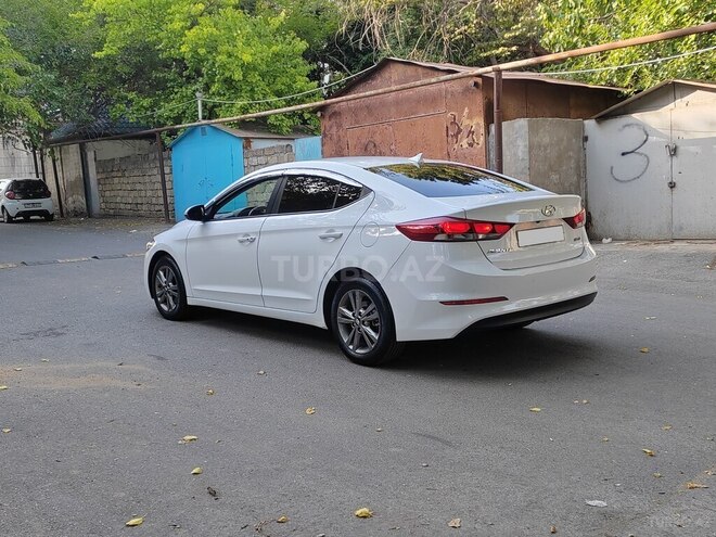 Hyundai Avante 2016, 199,900 km - 1.6 l - Bakı