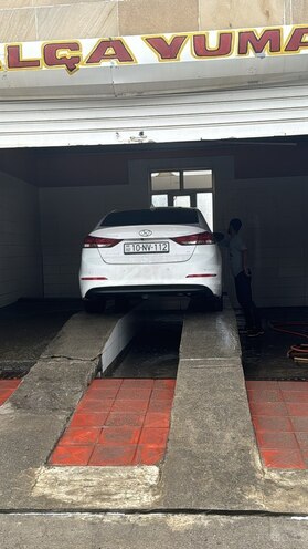 Hyundai Avante 2018, 70,300 km - 1.6 l - Bakı